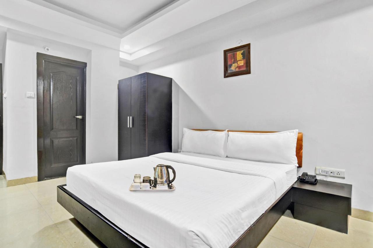 Super Townhouse Divya Palace Hotel Indore
